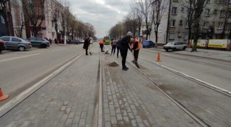 У Кам’янському продовжують наводити лад після зими