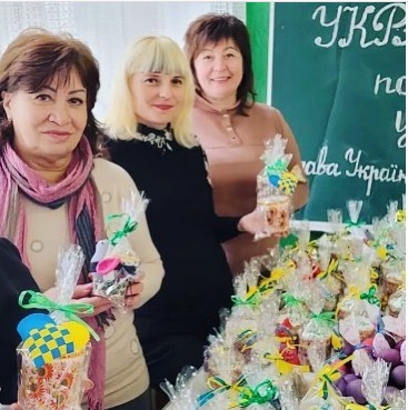 Освітяни Кам’янського допомагають Збройним Силам України