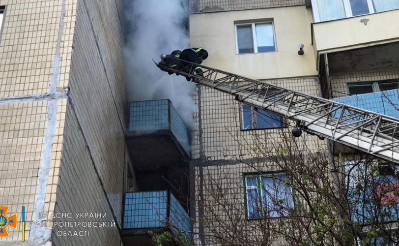 У Кам’янському горіла квартира в багатоповерхівці