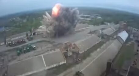 На Дніпропетровщині ворожа ракета влучила в зерносховище