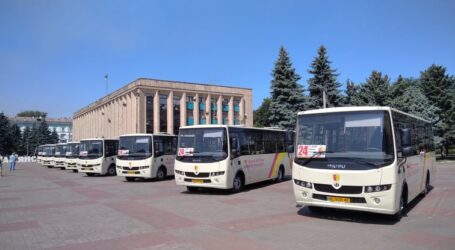 Фінансову підтримку пасажироперевізників розгляне самоврядування Кам`янського