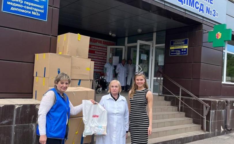 Центр молодіжних ініціатив Кам’янського продовжує допомагати постраждалим від війни