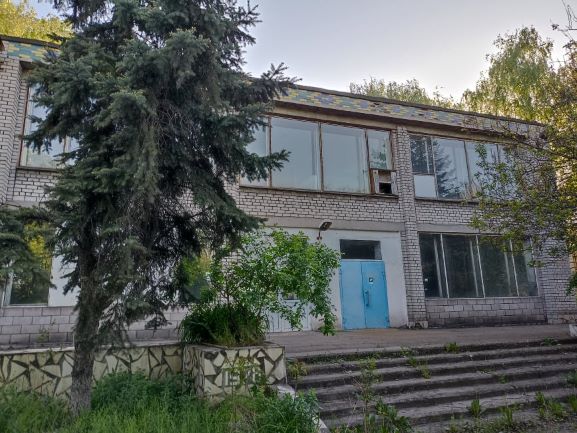 Призабута «зелена зона» зі ставком ховається поряд з центром Кам’янського - ФОТО