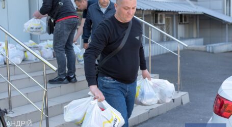 Кам’янське допомагає пасажирам «Укрзалізниці»