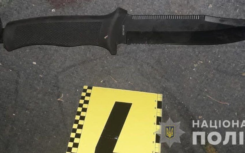 У Кам’янському районі чоловік всадив ножа в серце сусіду