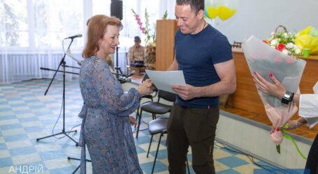 У Кам’янському вітали медиків