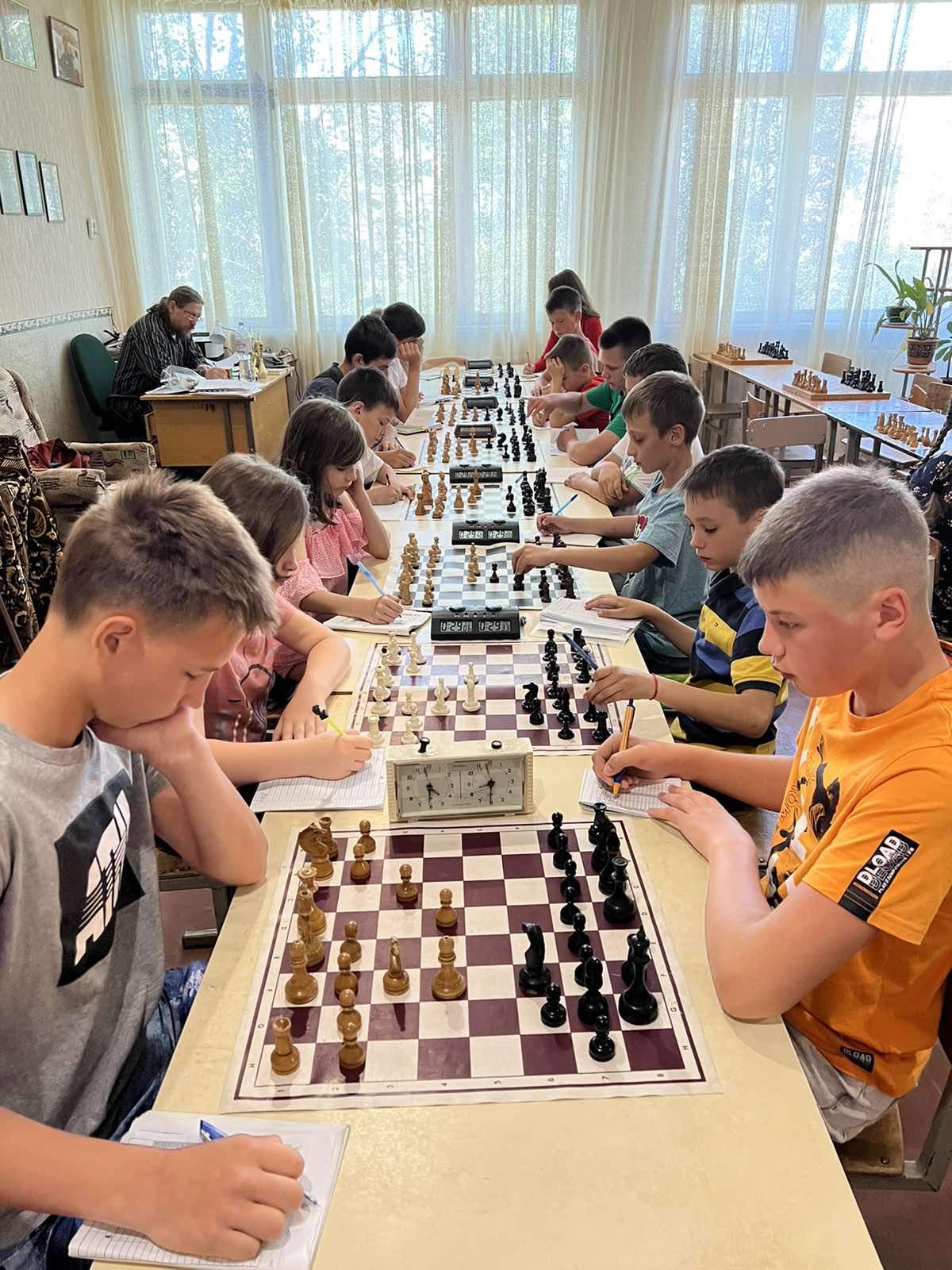 Олімпійська естафета стартувала у Кам’янському - ФОТО