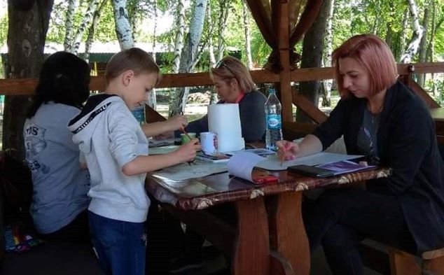 Як навчитись малювати аквареллю в парках Кам’янського