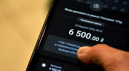Держава вимагає у бюджетників повернути помилково нараховану підтримку