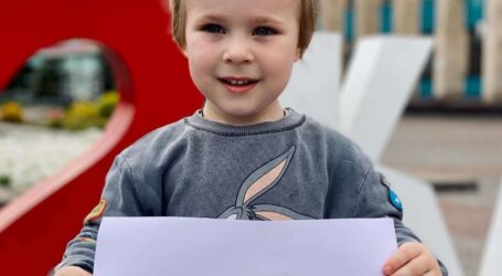 Молодіжна рада Кам’янського провела акцію до Дня захисту дітей