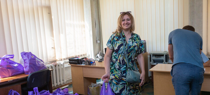 Кам’янське продовжує допомагати переселенцям
