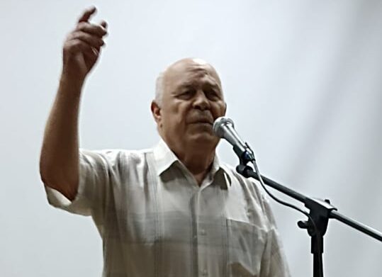 Пісні про непереможну Україну співали пенсіонери на «музейних посиденьках» в Кам’янському - ФОТО