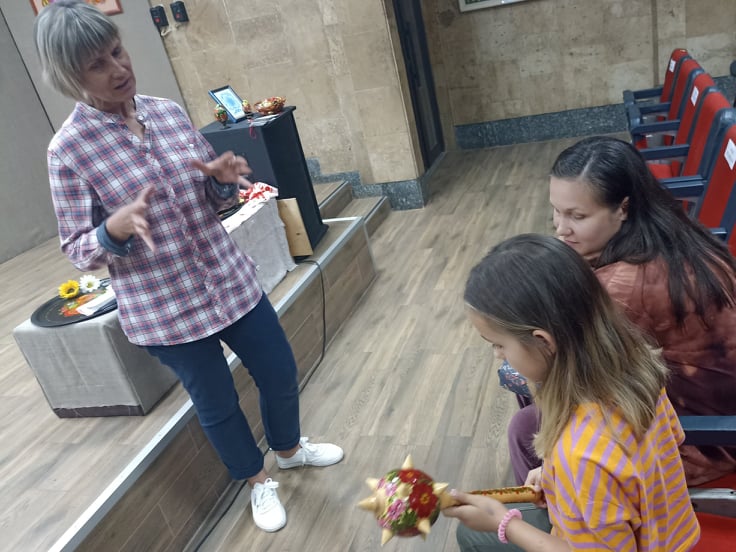 Розповідь про історію петриківського розпису в музеї Кам’янського - ФОТО