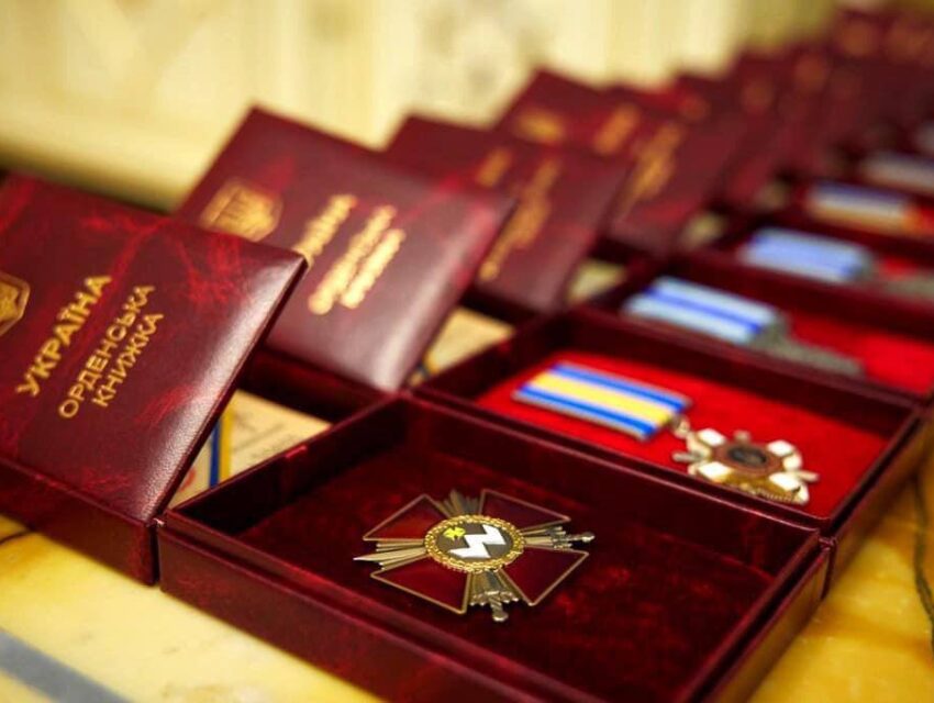 Полеглих на війні кам’янчан нагороджено державними відзнаками