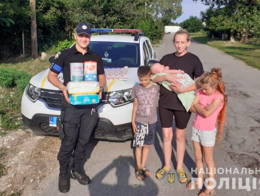 Про вимушених переселенців у Кам’янському опікуються офіцери поліції (відео)