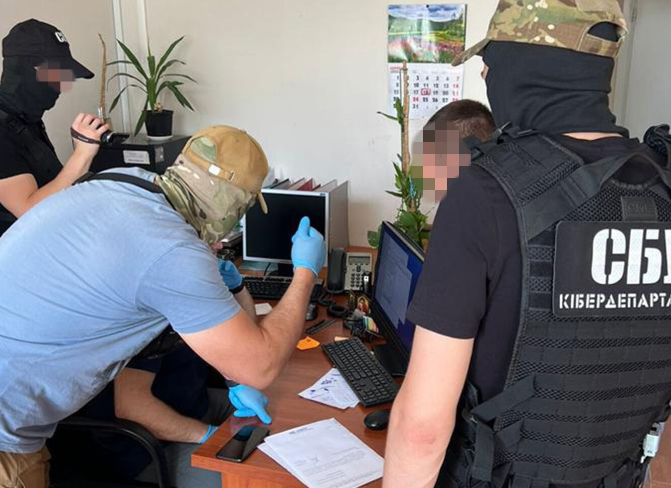 На Дніпропетровщині податківці намагалися вкрасти з держбюджету понад 240 млн грн - ФОТО