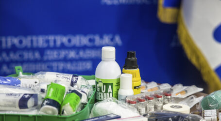 ЦНАПи Кам’янського району отримали аптечки розширеного профілю