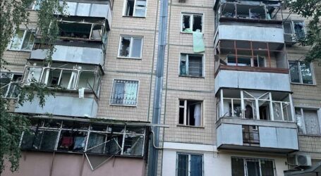 На Дніпропетровщині в ніч на суботу ворог обстріляв Нікополь