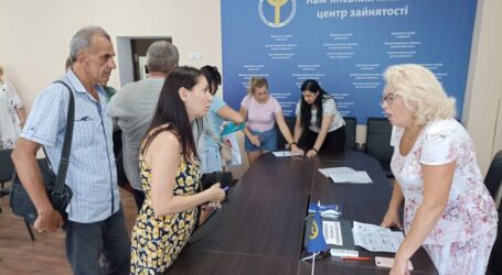 Почати власний бізнес на державні гроші пропонують безробітним в Центрі зайнятості Кам’янського