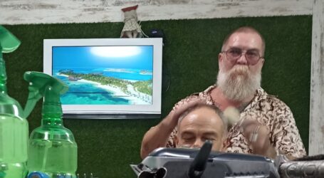 Волосся – показник здоров’я, нагадав знаменитий перукар з Кам’янського