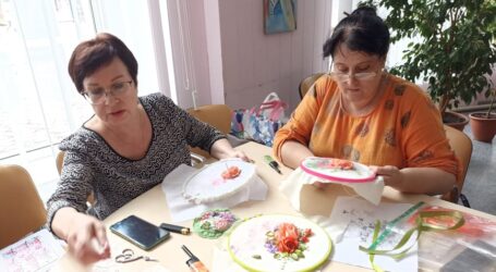 Вишивка стрічками, як засіб «взяти себе в руки» для мешканців та гостей Кам’янського