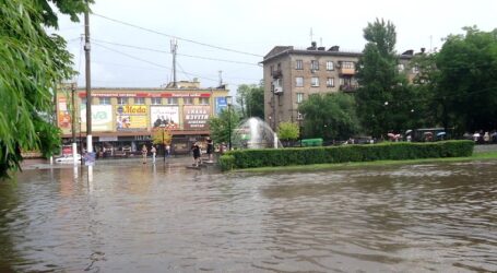 Зливова каналізація Кам’янського: підготовка до неминучого
