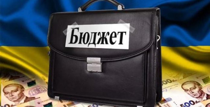 Понад 50% держбюджету на 2023 рік піде на оборону