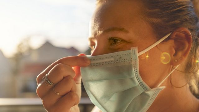 За тиждень кількість заражень COVID-19 зросла майже на 13 тисяч