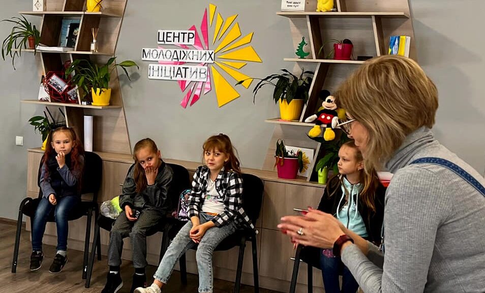 Навчальний рік активна молодь Кам’янського почала з самоосвіти та самооздоровлення - ФОТО