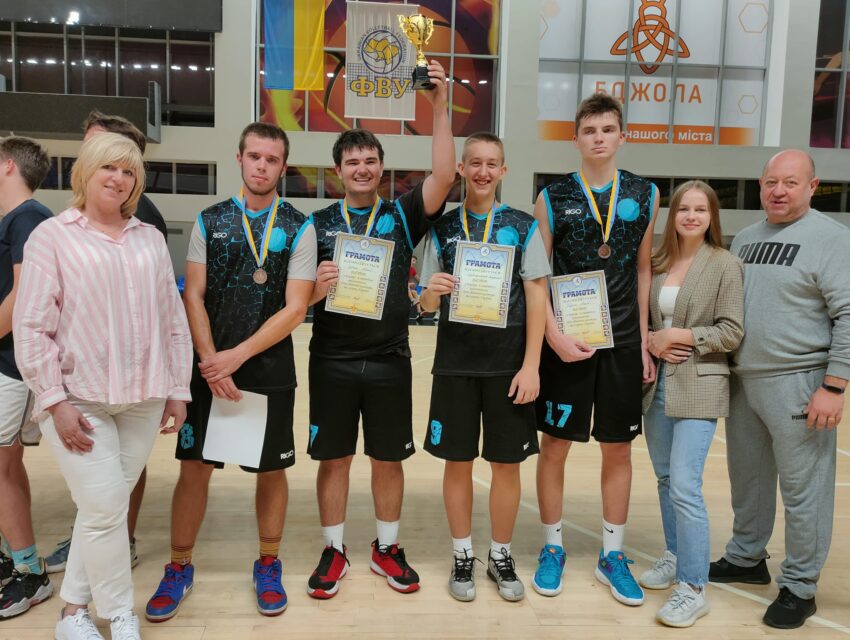 Турнір зі стрітболу відбувся в Кам’янському