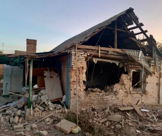 Росіяни вдарили з "Градів" по Нікопольському району - ФОТО