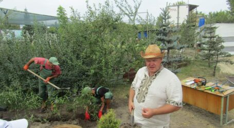 На майстер-класи з догляду за рослинами запрошує садовий центр «Дворик» в Кам’янському