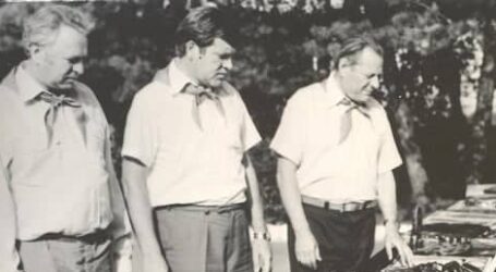 Продаж «Дзержинця» як остаточний розпродаж «епохи соціалізму»