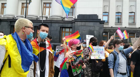 Більшість українців підтримує рівні права ЛГБТ та гетеросексуалів