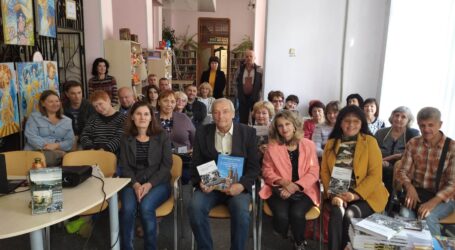 Книжку про «некультурне село Кам’янське» презентував відомий краєзнавець