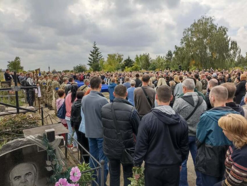 Кам’янське попрощалось із шістьма захисниками України