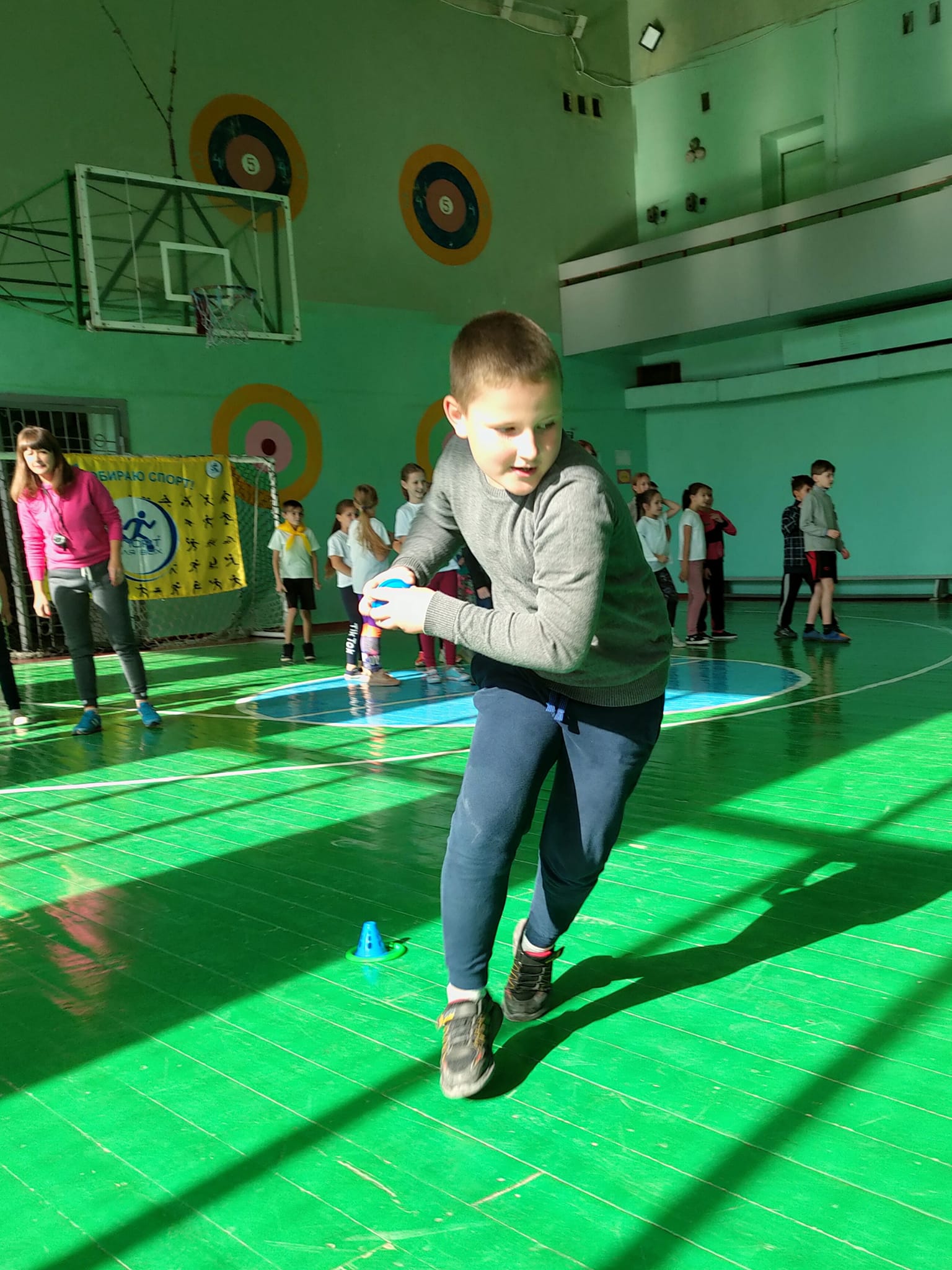 Юні кам’янчани та переселенці змагались за право бути козаками та берегинями - ФОТО
