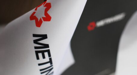 Усі заводи “Метінвесту”, крім “Каметсталі”, відновили роботу після блекауту