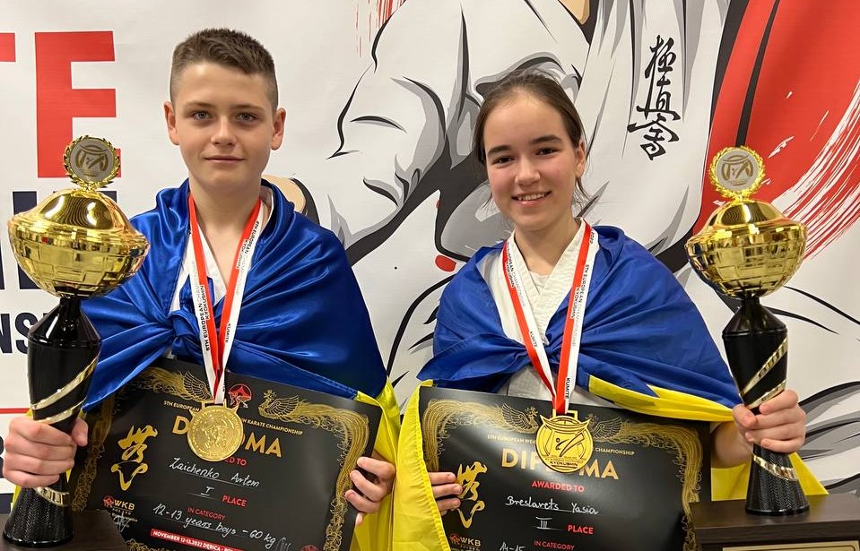 Каратисти Кам’янського набували досвіду на Чемпіонаті Європи з Кіокушин-кану - ФОТО