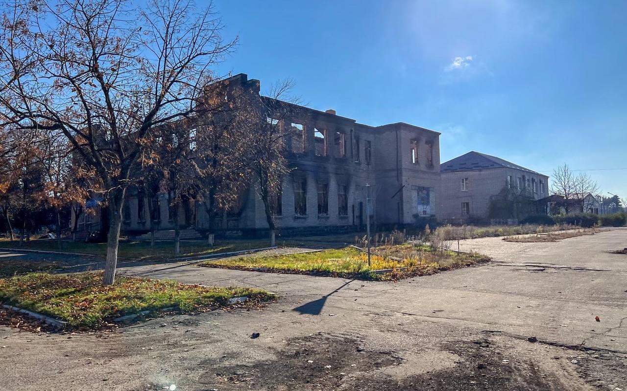 Міський голова Кам'янського відвідав військових на сході України - ФОТО