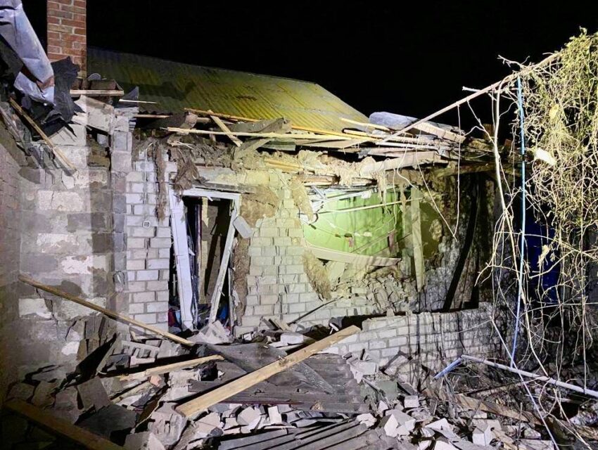 Росіяни всю ніч гатили по Дніпропетровщині, поранено 9-річну дівчинку