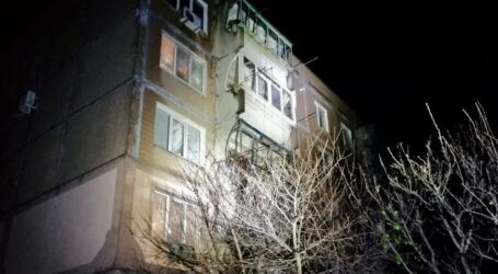 Окупанти вночі випустили по Дніпропетровщині 40 снарядів, влучили в сонячну підстанцію