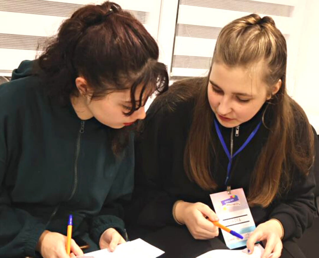 Власні медіапродукти навчалась розробляти молодь у Кам'янському - ФОТО