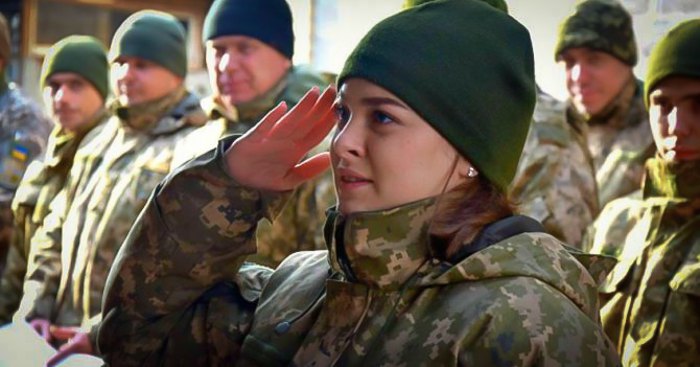 Про особливості знайомства з дівчатами у воєнний час