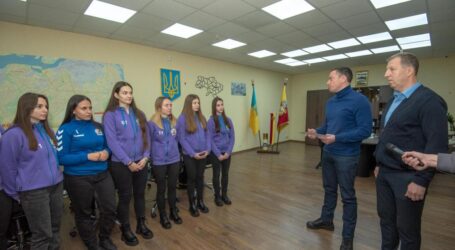 Мер Кам’янського зустрівся зі спортсменами міста