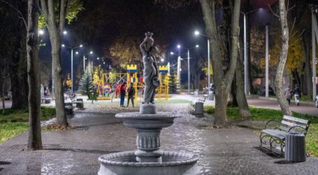 Зовнішнє освітлення в Кам’янському поки що працює дві с половиною години