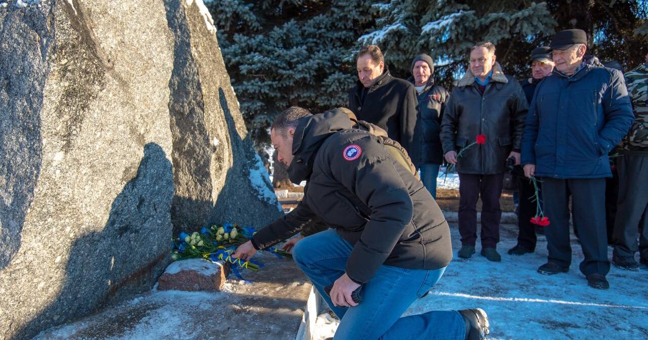 В Кам'янському вшанували героїв-рятівників Чорнобиля - ФОТО