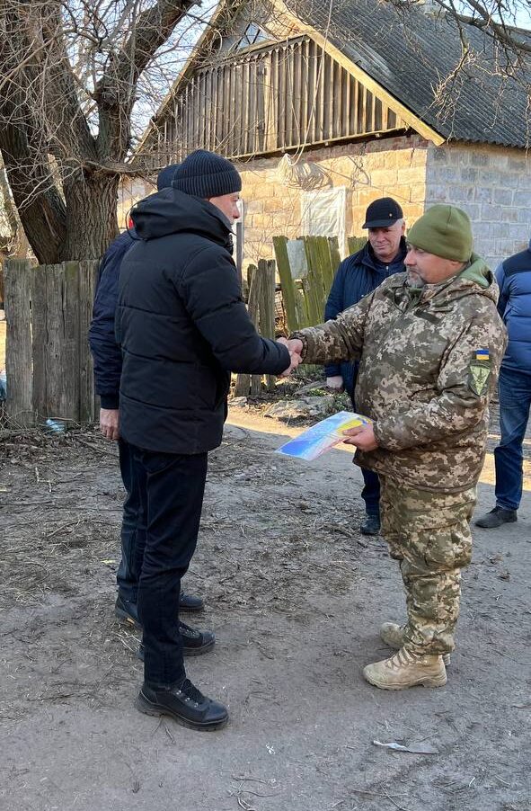 Мер Кам'янського привітав зі святом земляків, що воюють на сході України - ФОТО