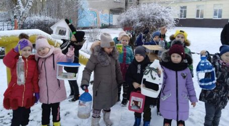 Як у Кам’янському правильно підгодувати птахів  взимку