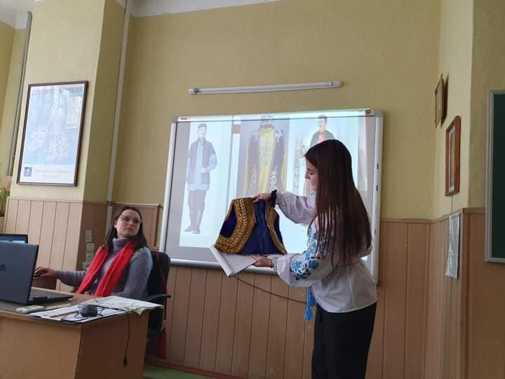 На обласному етапі конкурсу науково-дослідчих робіт МАН юні науковці з Кам'янського представлять 87 проєктів - ФОТО